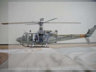 uh1-01.jpg
